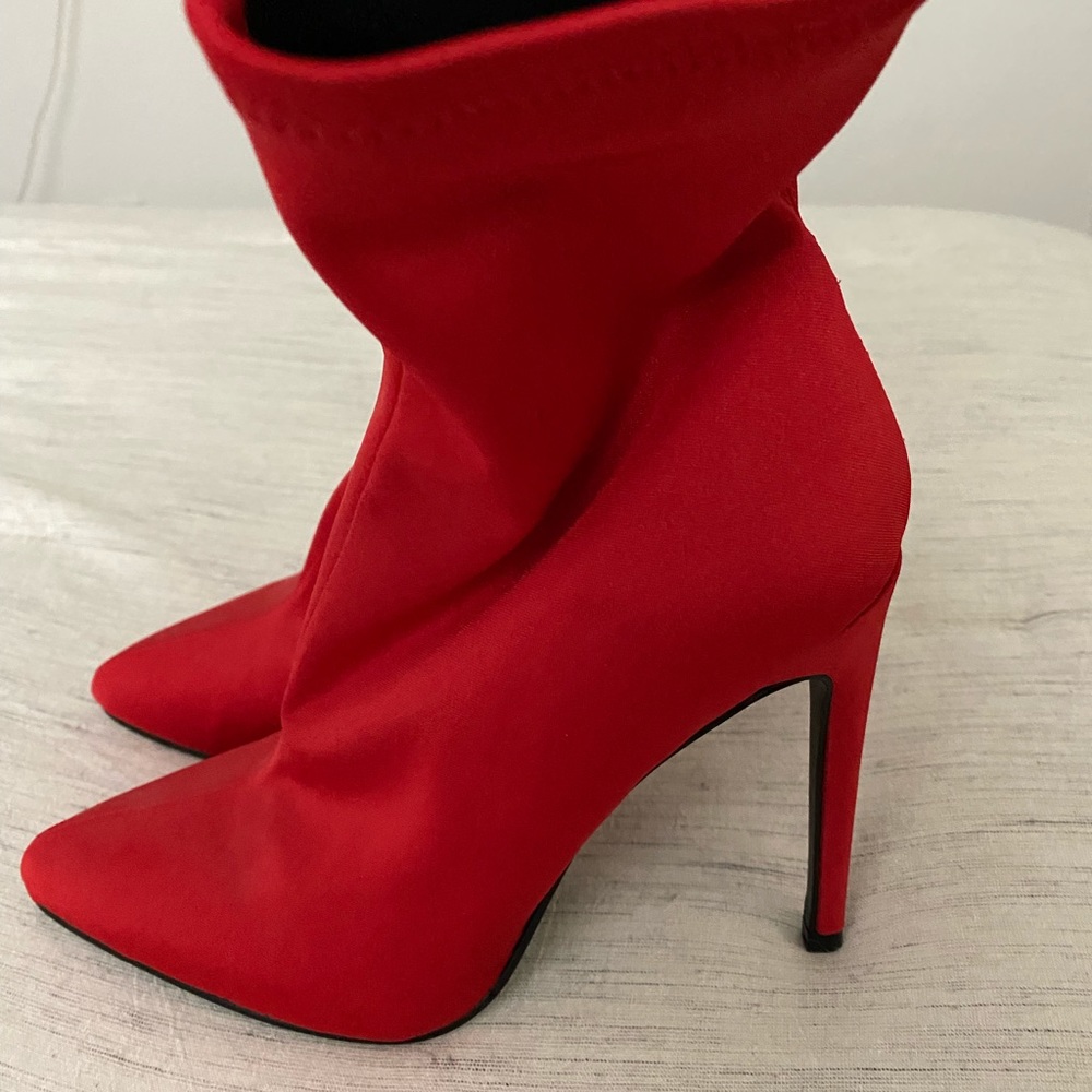 Steve Madden ankle booties